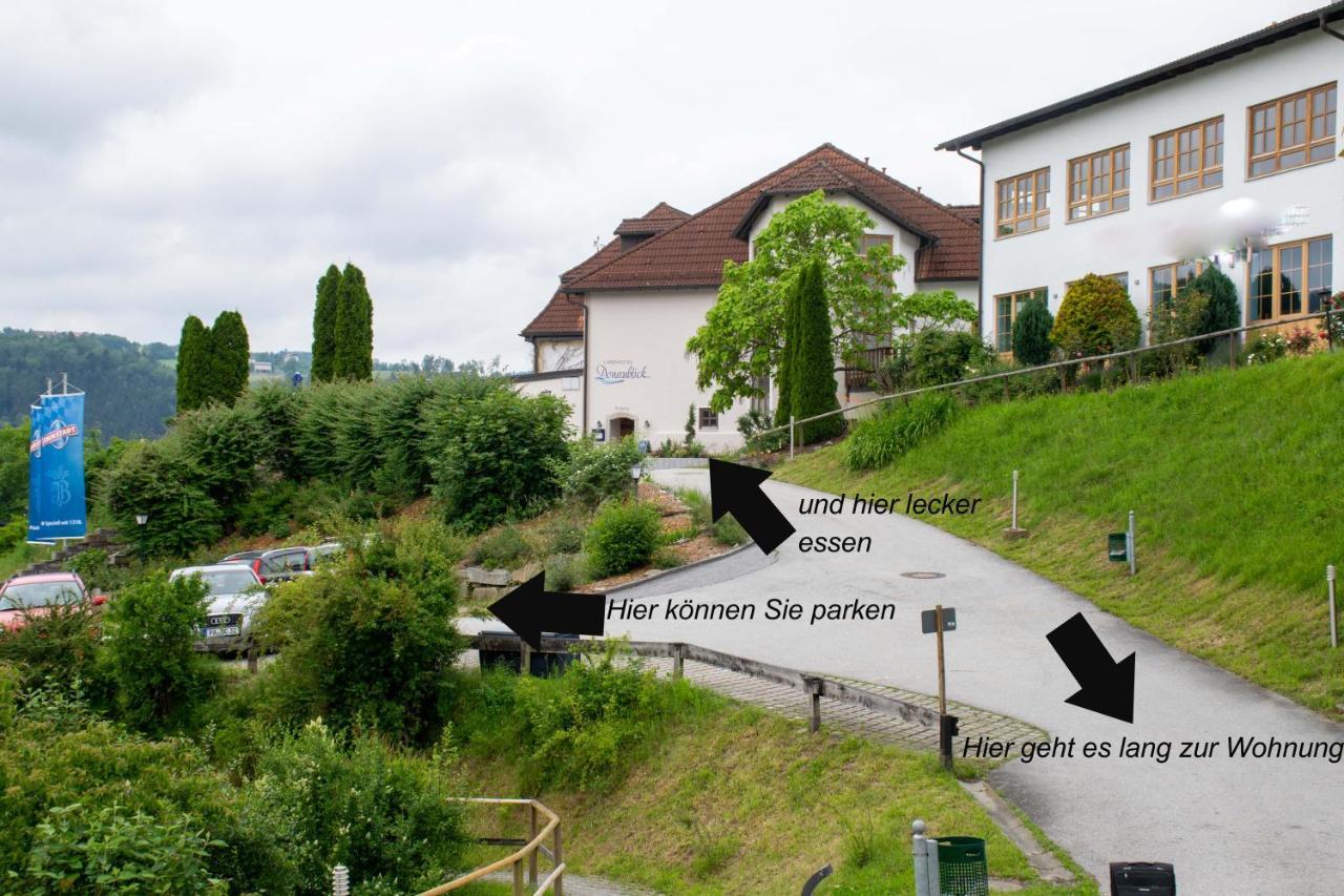 Geschmackvolles Appartement Am Donauradweg 오베른첼 외부 사진