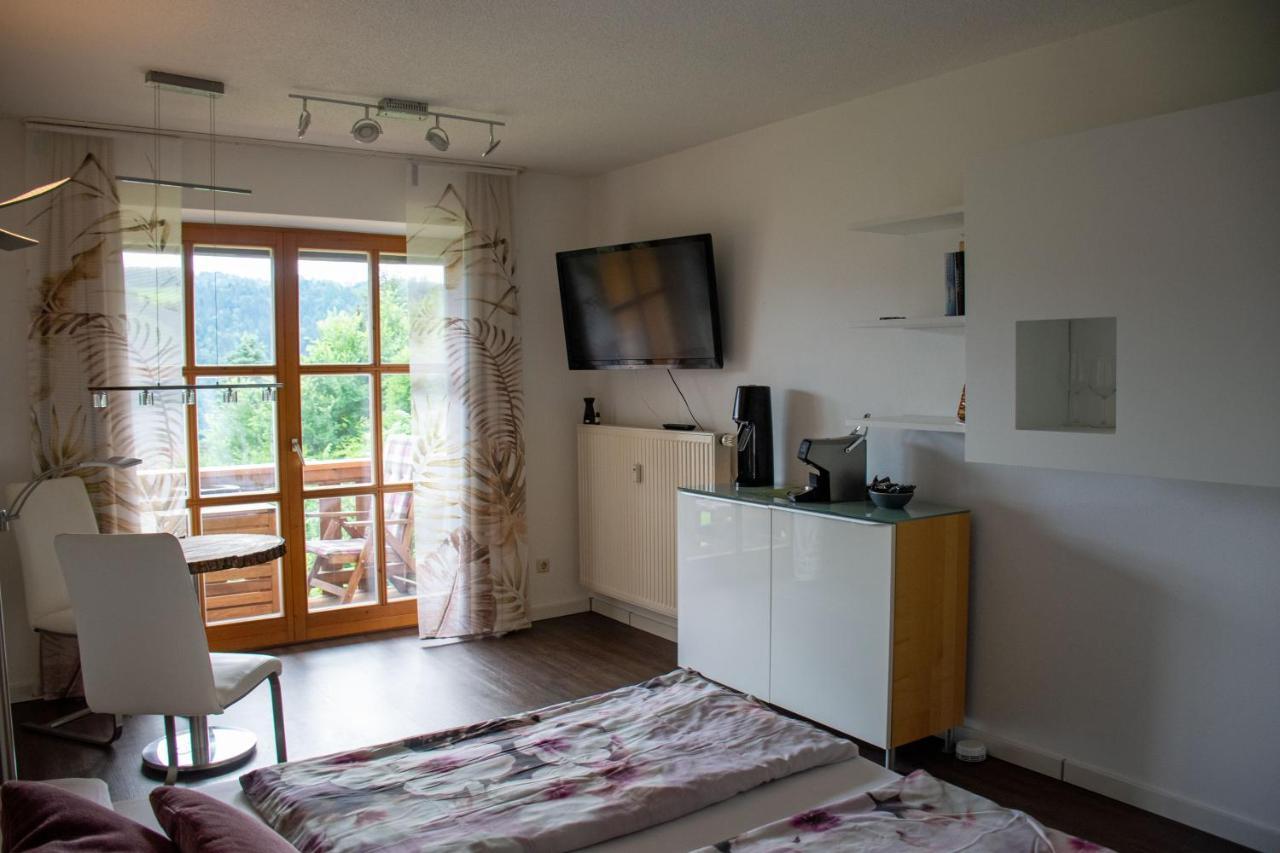 Geschmackvolles Appartement Am Donauradweg 오베른첼 외부 사진
