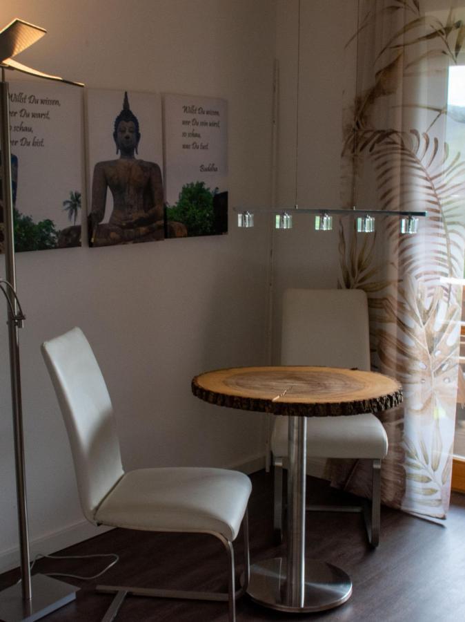 Geschmackvolles Appartement Am Donauradweg 오베른첼 외부 사진